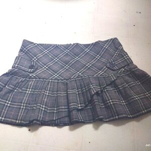 Women's Size Small Plaid skirt